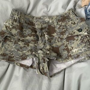 Camouflage hotpants